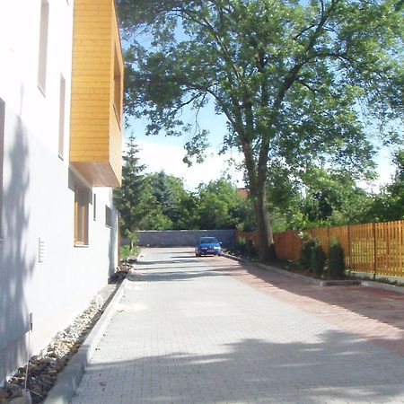 Hotel Rezidence&Wellness Blatov Praga Esterno foto